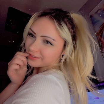 Full leaked Pandadabs private onlyfans photo