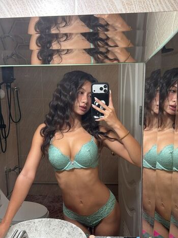 Full leaked Parameema kaewkubpet private onlyfans photo