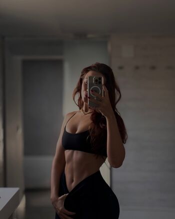 Full leaked Paula sanchiz paulattier private onlyfans photo