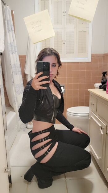 Full leaked Porqueloin private onlyfans photo