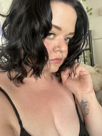Full leaked Precociousflower private onlyfans photo