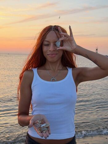 Ravyn Lenae