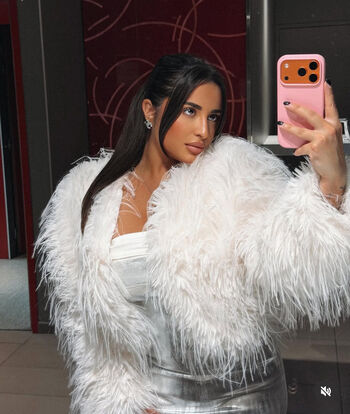 Full leaked Ravyn moore/ private onlyfans photo