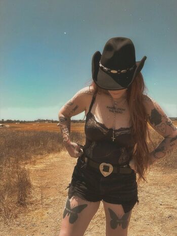 Full leaked Ready to glare private onlyfans photo