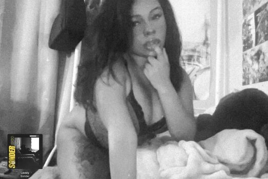 Full leaked Ressonancee private onlyfans photo