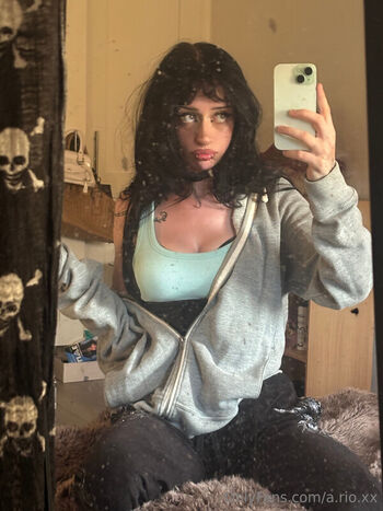 Full leaked Rio lawlor page private onlyfans photo