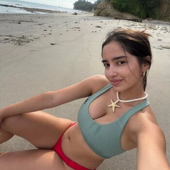 Full leaked Riyana private onlyfans photo