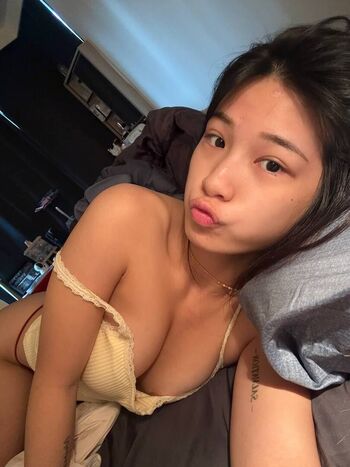 Full leaked Ru private onlyfans photo