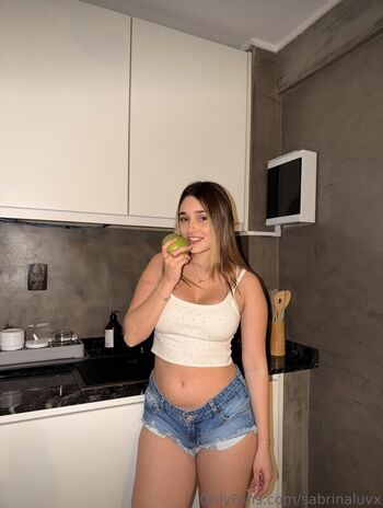 Full leaked Sabrinaluvx private onlyfans photo