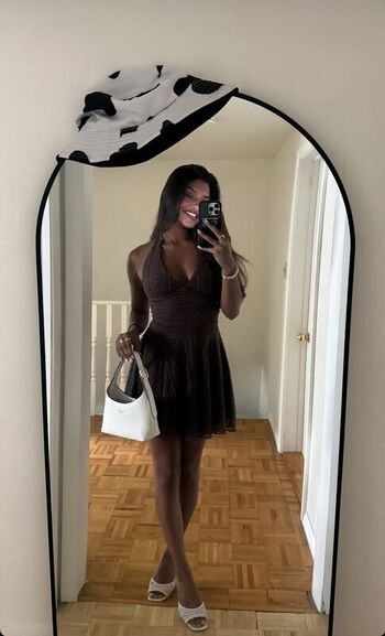 Full leaked Sana shah private onlyfans photo