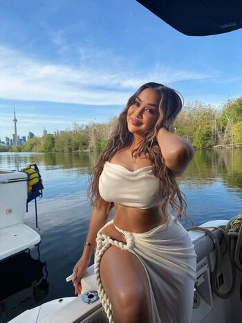 Full leaked Sandraxo private onlyfans photo