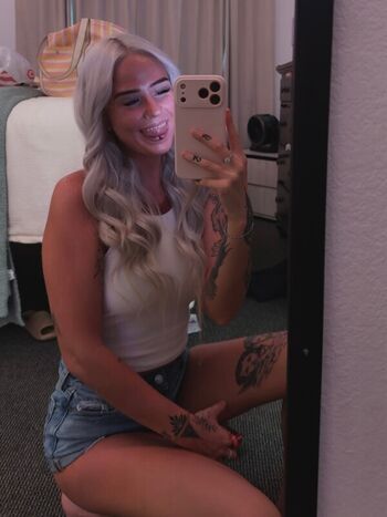 Full leaked Sariahxxx private onlyfans photo