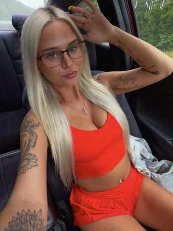 Full leaked Sariahxxx private onlyfans photo