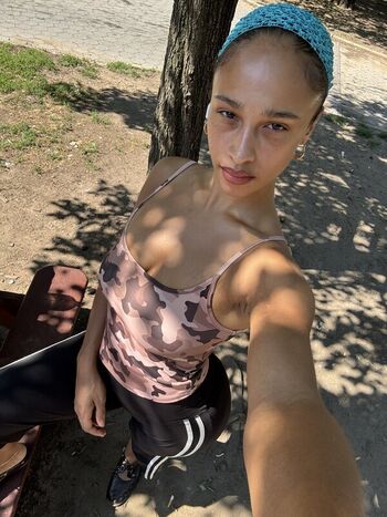 Full leaked Sarina private onlyfans photo