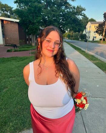Full leaked Savthepeople private onlyfans photo