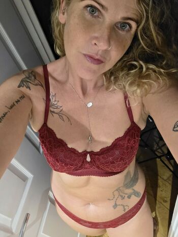 Full leaked Scarlet wilde private onlyfans photo