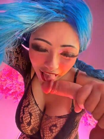 Full leaked Seraphine private onlyfans photo