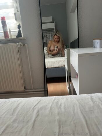 Full leaked Shorty holly private onlyfans photo