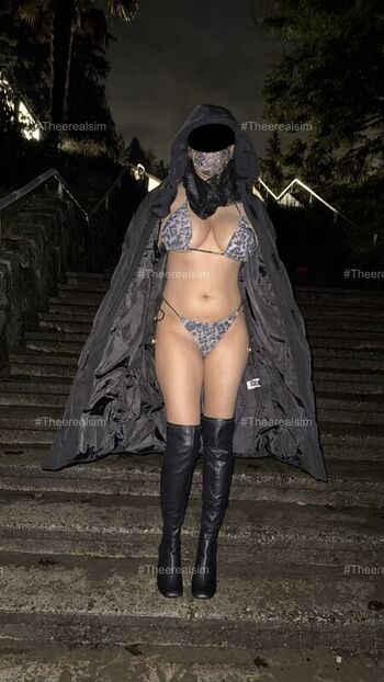 Full leaked Sim r private onlyfans photo