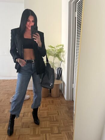 Sonya Deville