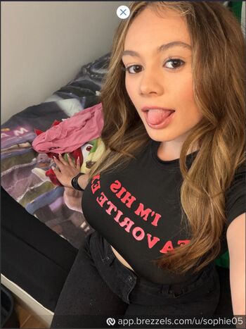 Full leaked Sophie page private onlyfans photo
