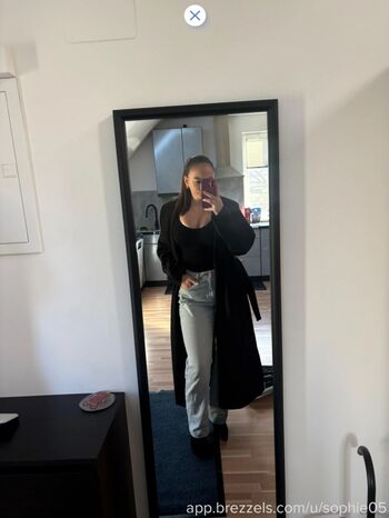 Full leaked Sophie private onlyfans photo