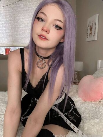 Full leaked Strawbeariemilkk page private onlyfans photo