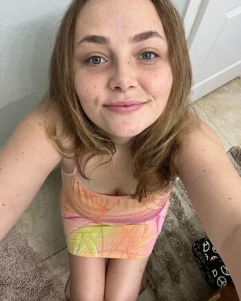 Full leaked Strawberrysweetmilk private onlyfans photo