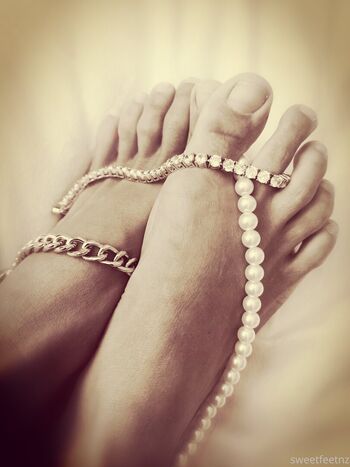 Full leaked Sweetfeetnz private onlyfans photo