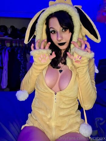 Full leaked Sxycatxxx private onlyfans photo