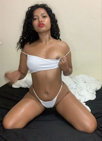 Full leaked Taty valle page private onlyfans photo
