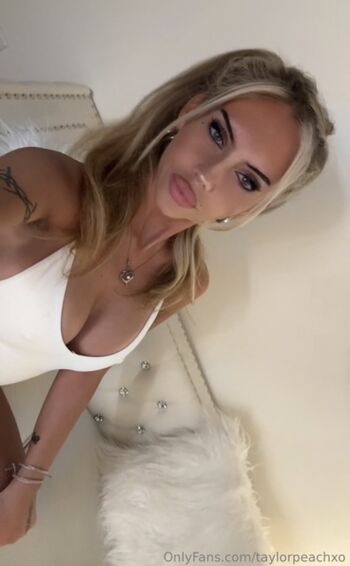 Full leaked Taylor peach xo private onlyfans photo