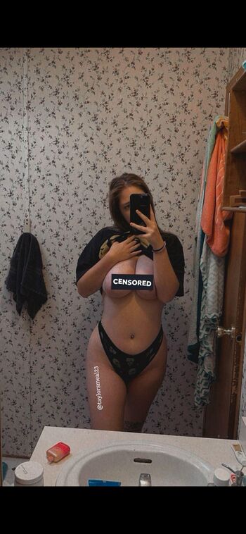 Full leaked Taylorsmeal private onlyfans photo