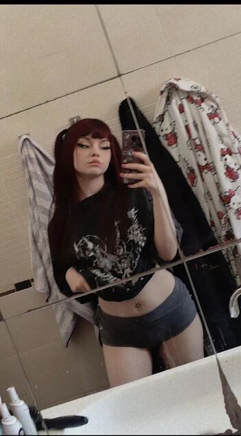 Full leaked Theakaleina page private onlyfans photo