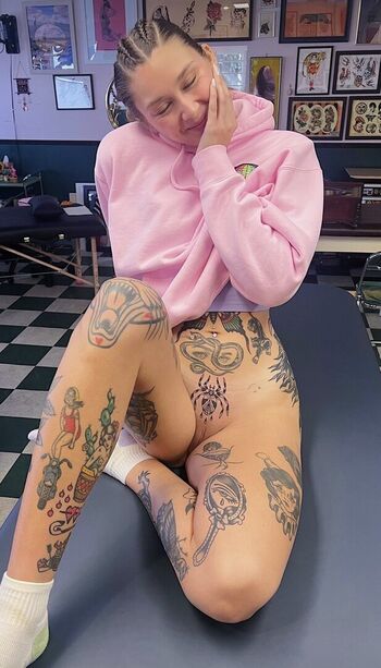 Full leaked Thesarahmariee private onlyfans photo