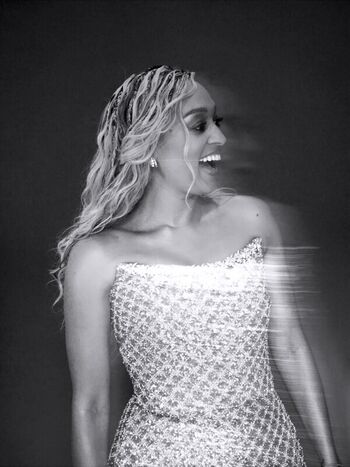 Tia Mowry
