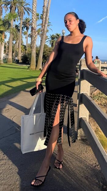 Full leaked Tima pouye private onlyfans photo