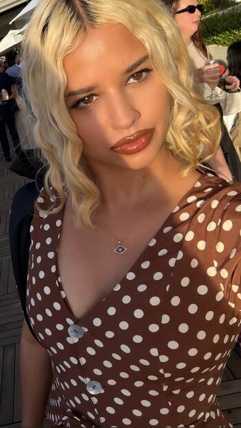 Tommy Genesis