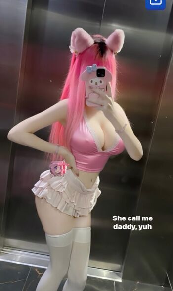 Full leaked Turkish petite girl private onlyfans photo