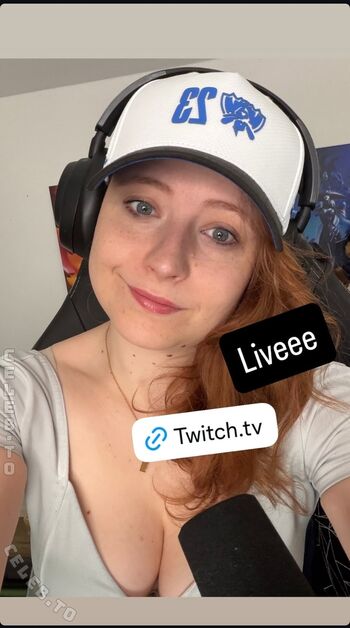 Full leaked Twostonelol private onlyfans photo