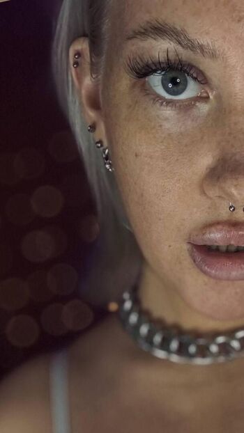 tykioty_miley