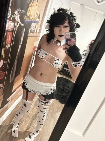 Full leaked Urwhitegf private onlyfans photo