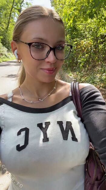Full leaked V d s olivia private onlyfans photo