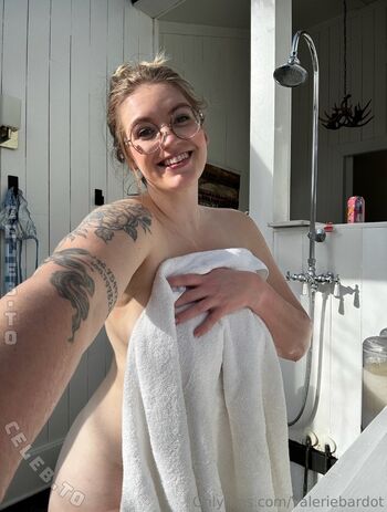 Full leaked Valerie bardot private onlyfans photo