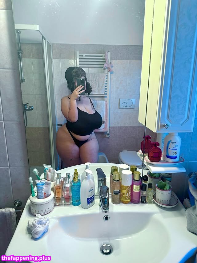 Mxmmytina / Vvalentinabonetalli / https: Φωτογραφία Γυμνών OnlyFans #190