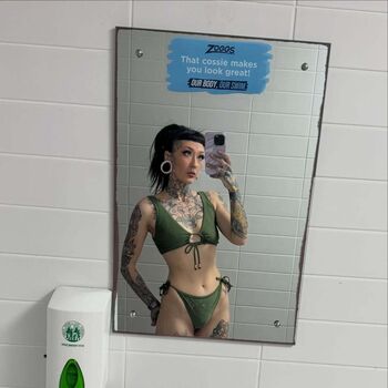 Full leaked Wolfproblems private onlyfans photo