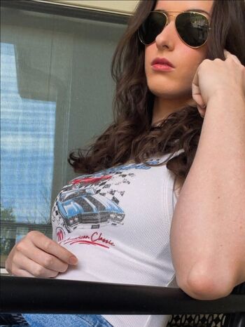Full leaked Women motorsports private onlyfans photo