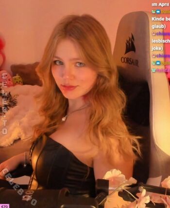 Full leaked Xyunax private onlyfans photo