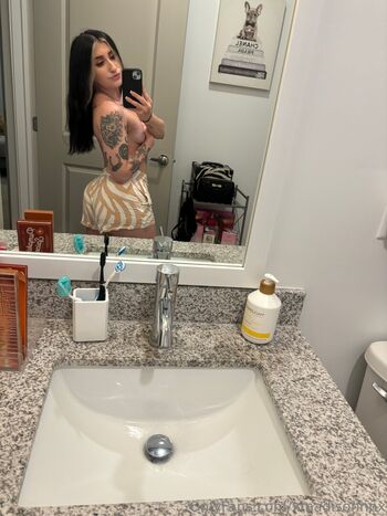Full leaked Xmadisonnnx private onlyfans photo