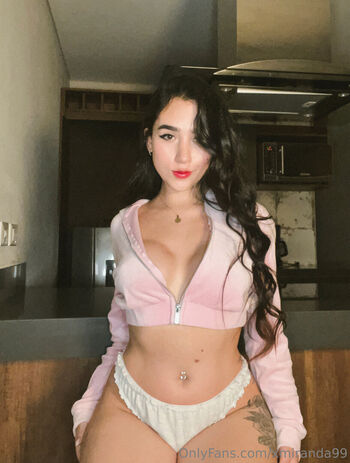 Full leaked Xmiranda private onlyfans photo